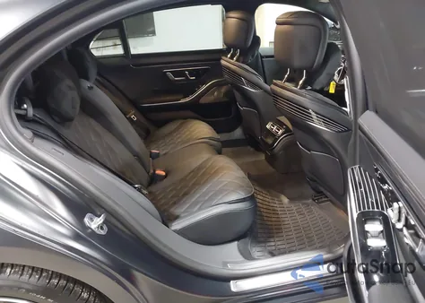 2026 Mercedes-Benz S 580 4Matic z USA, uszkodzony, nr VIN W1K6G7GB8TA348283